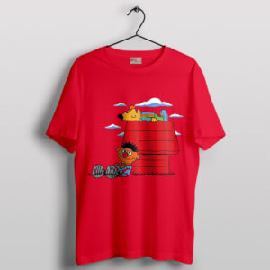 Two Puppets Cartoon Peanuts Red T-Shirt