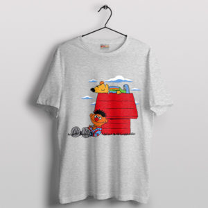 Two Puppets Cartoon Peanuts Sport Grey T-Shirt